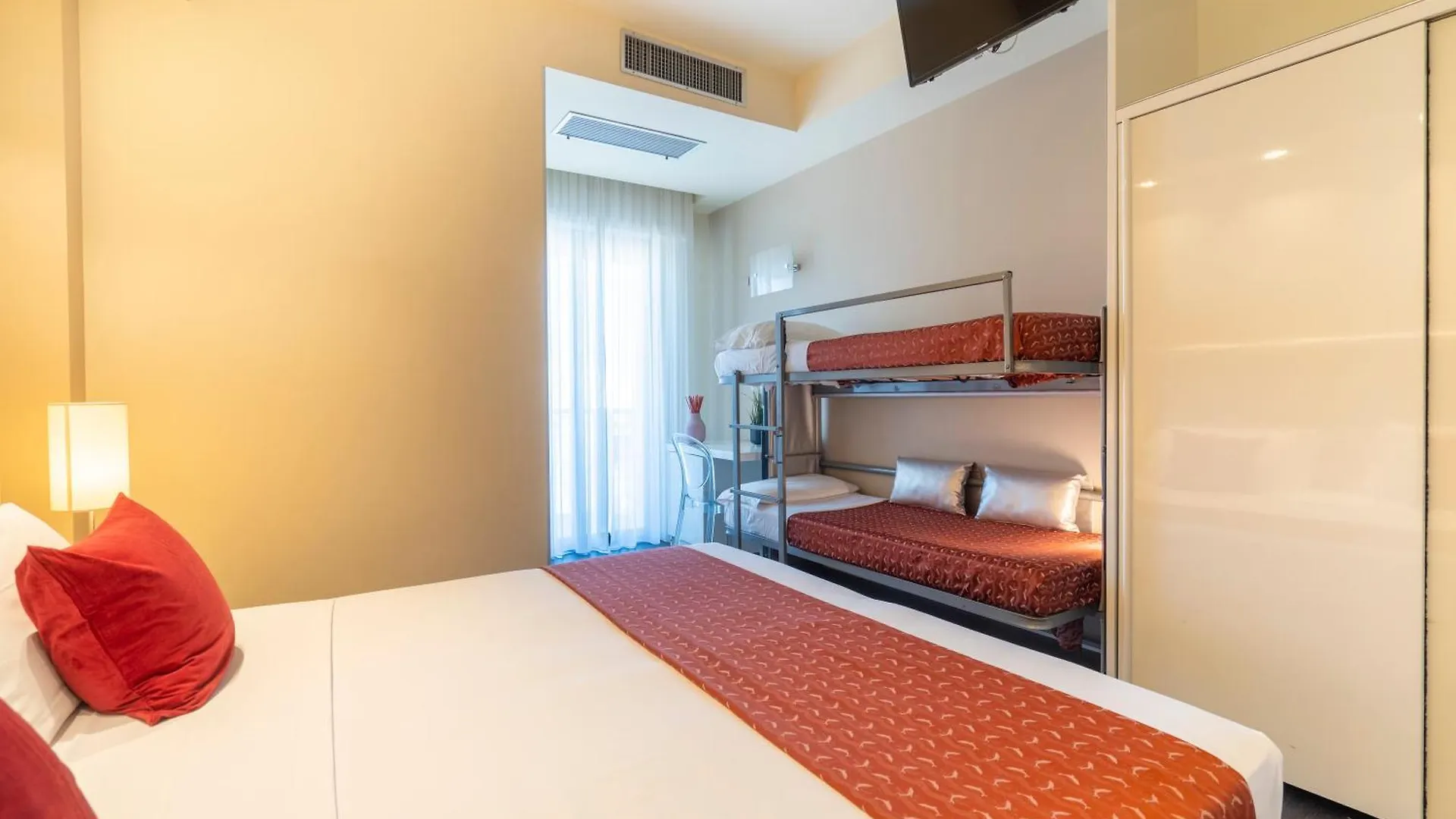 Hotel 2000 Riccione Italien