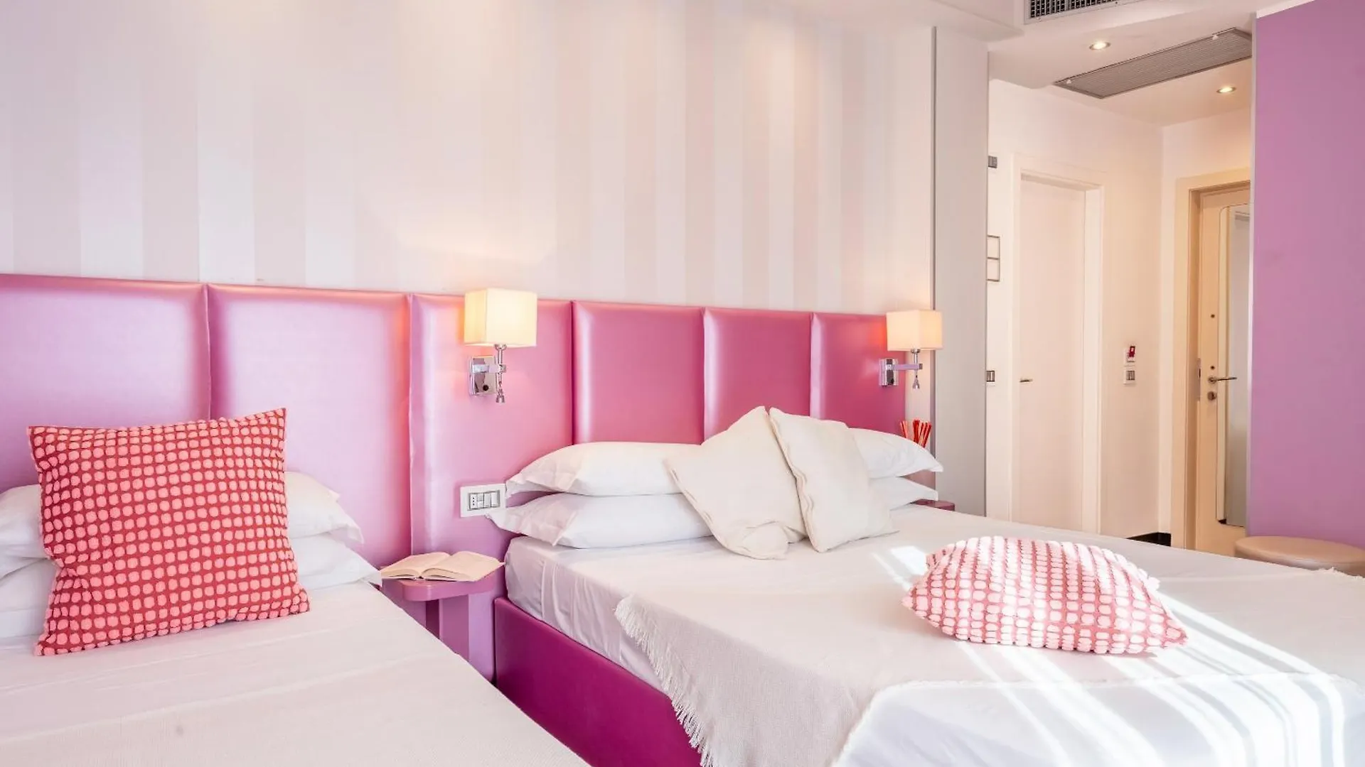 ***  Hotel 2000 Riccione Italien